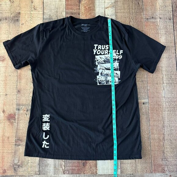 Trust Yourself Graphic Tee - Anime Eyes Design "Trust Yourself 99" - GSTR - 2XL - Picture 5 of 6